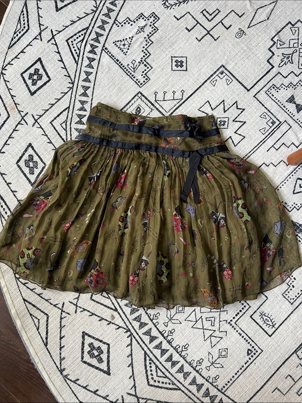 Essentiel Antwerp silk Olive Green Floral Pleated Mini Skirt